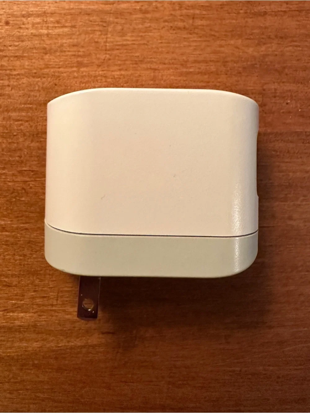 BELKIN POWER STRIP, GE WALL POWER, BELKIN USB HUBS, APPLE EARBUDS